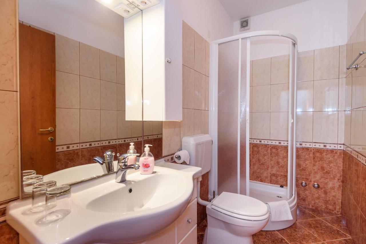 Apartments Zdravko Klek Zewnętrze zdjęcie
